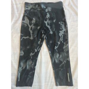 Nike black and white cropped leggings workout pants Dri-Fit Sz Small
